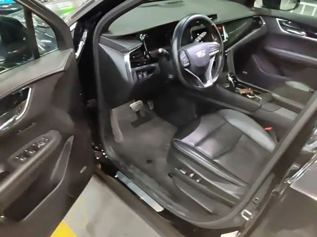 Cadillac XT6 — миниатюра 16