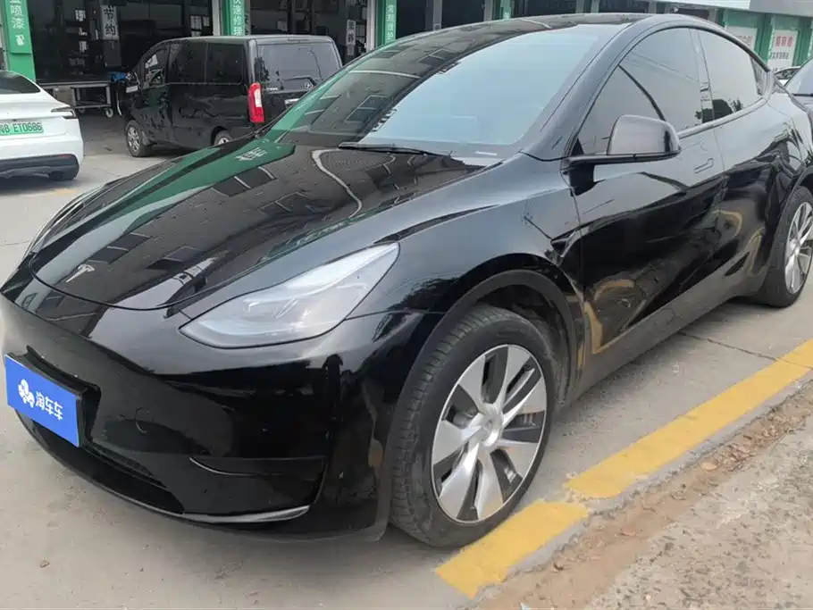 Tesla Model Y 2022 RWD Drive Dynamic Edition