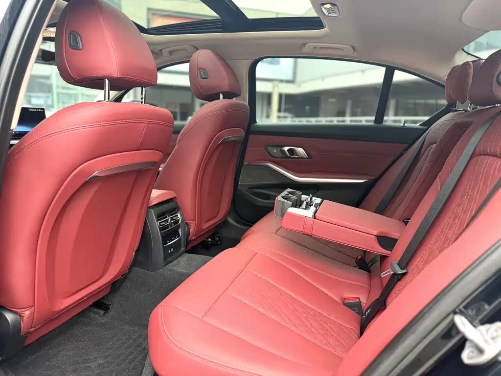 BMW 3 Series — миниатюра 5