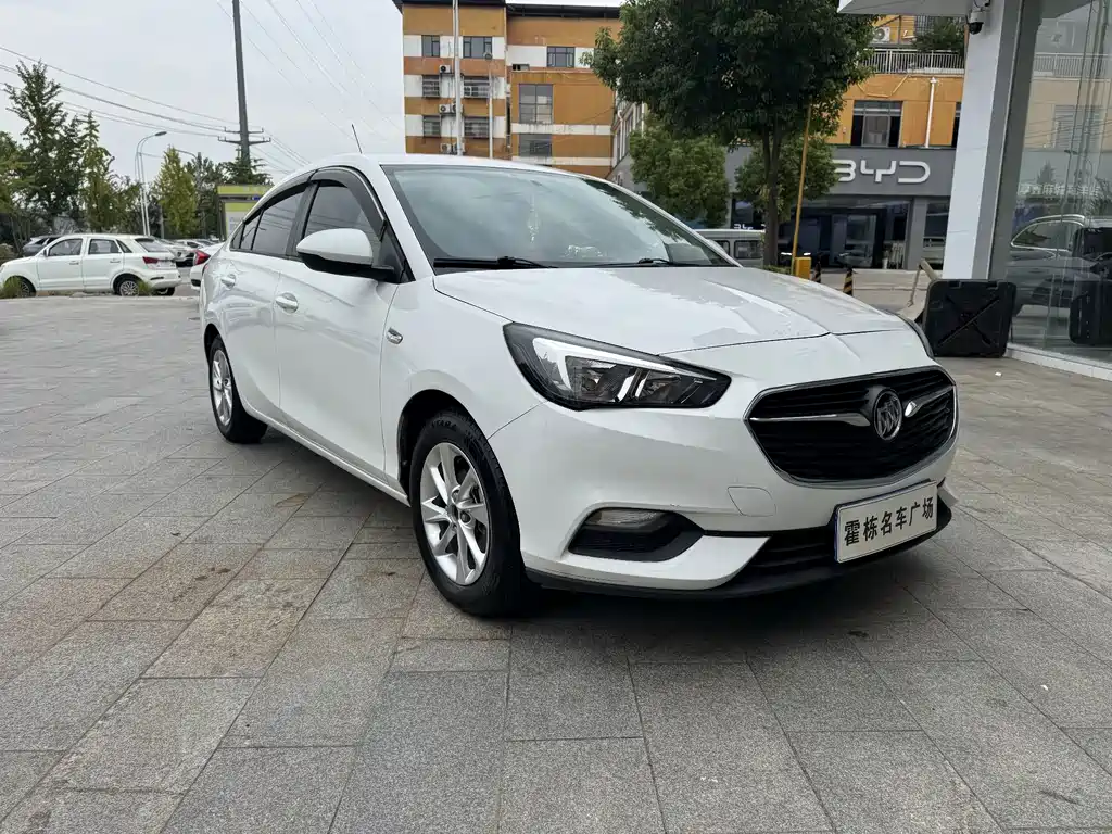 Buick Excelle — миниатюра 3