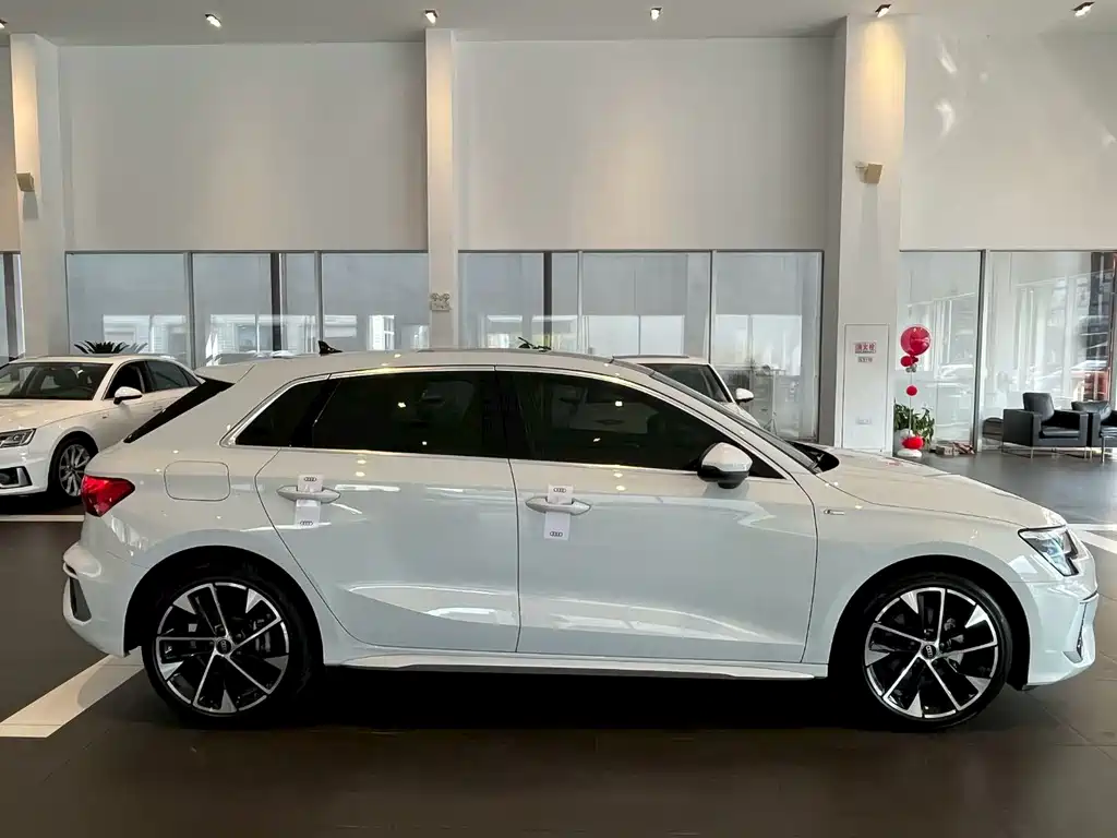 Audi A3 — миниатюра 3