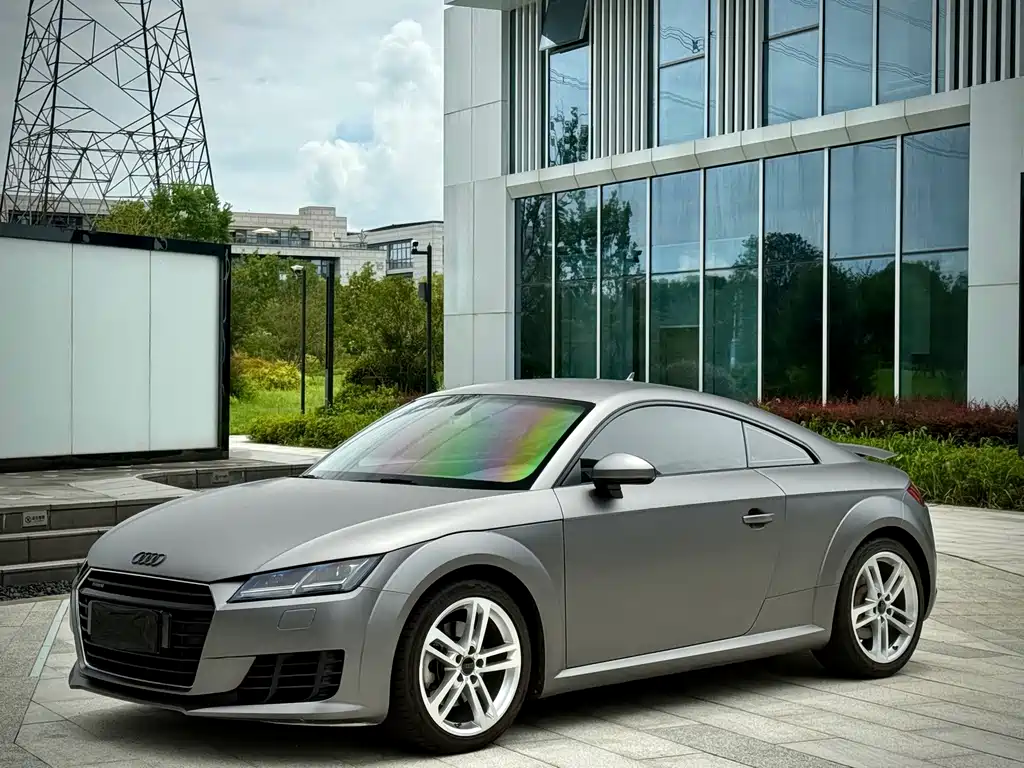 Audi TT