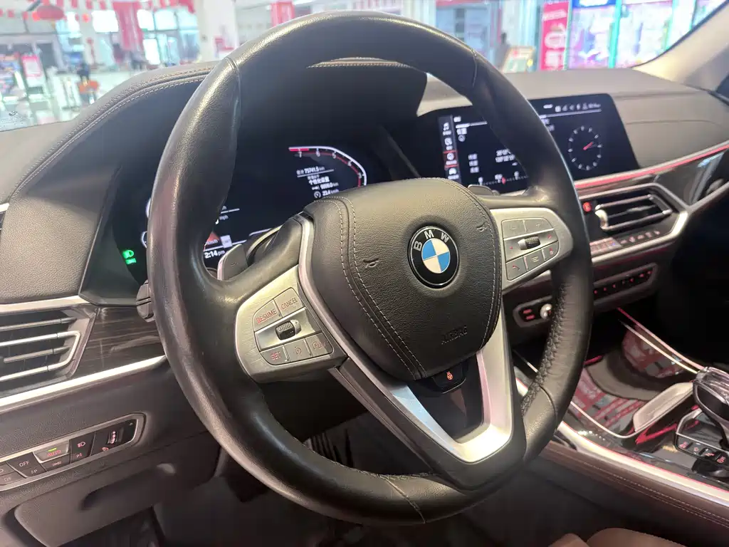 BMW X7 — миниатюра 7