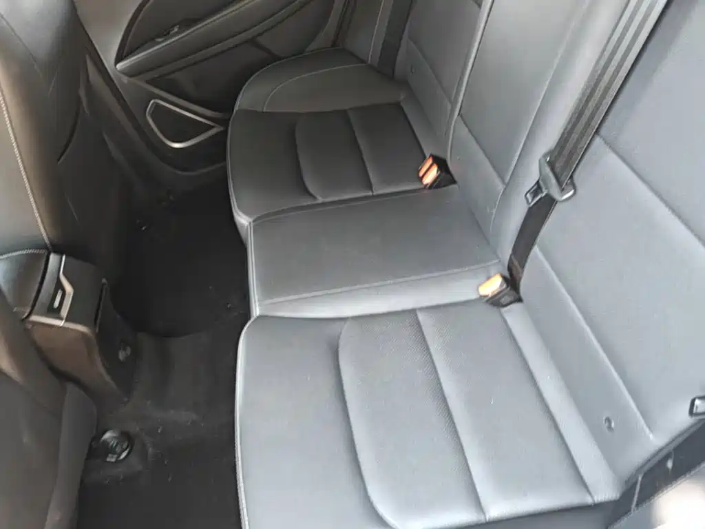 Geely Emgrand — миниатюра 17