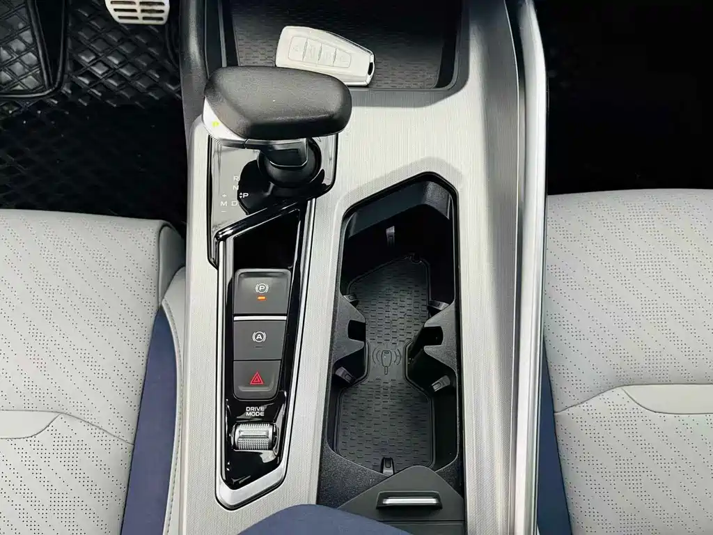 Geely Xingrui — миниатюра 10