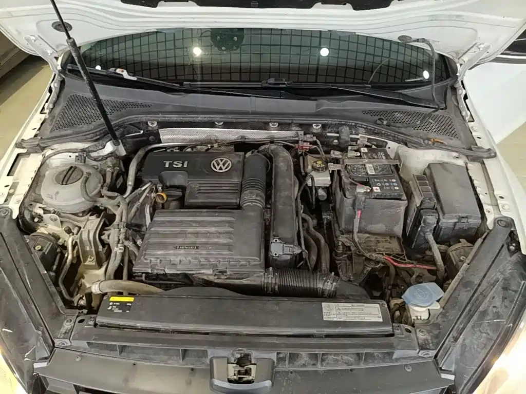Volkswagen Golf — миниатюра 20