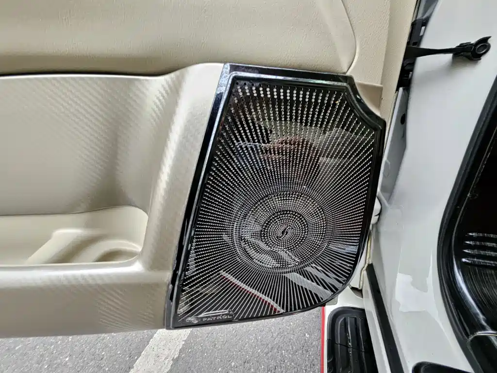 Nissan Patrol 4.0L Platinum Type, фото 7