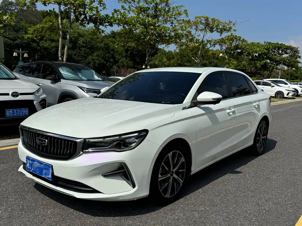 Geely Emgrand — миниатюра 2