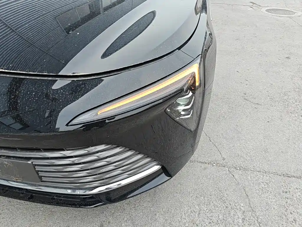 Buick LaCrosse — миниатюра 24
