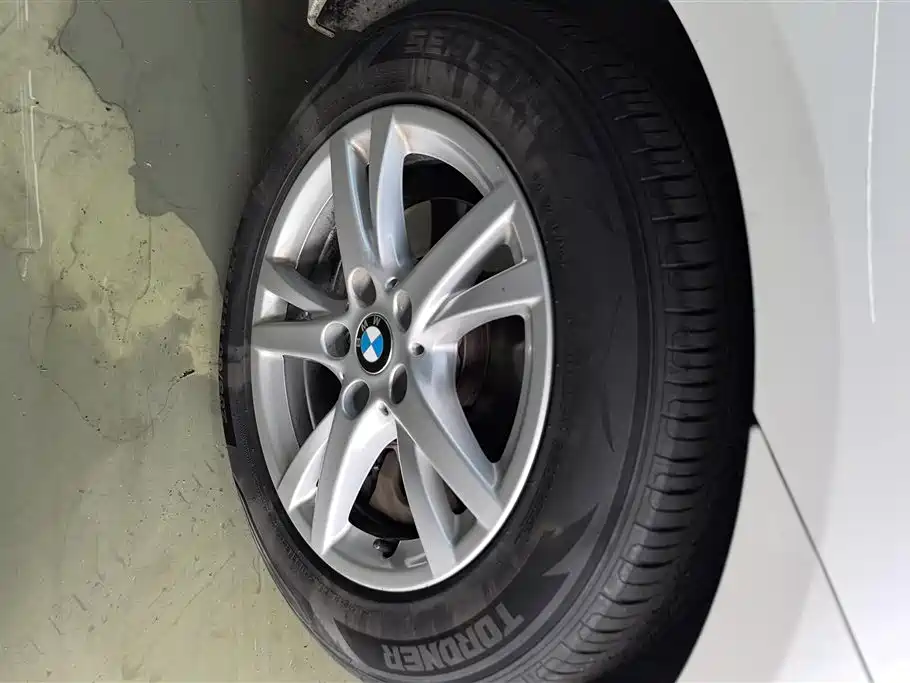 BMW 2 серии 2 2016 218i Lead