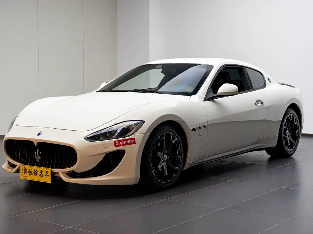 Maserati GranTurismo 0