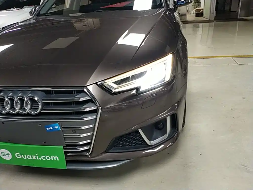 Audi A4L — миниатюра 24
