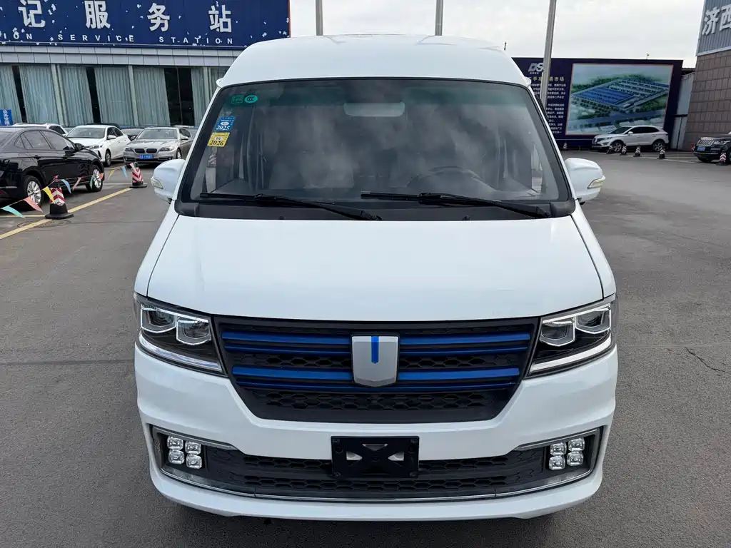 Yuan Cheng Yuan Cheng E5 — миниатюра 2