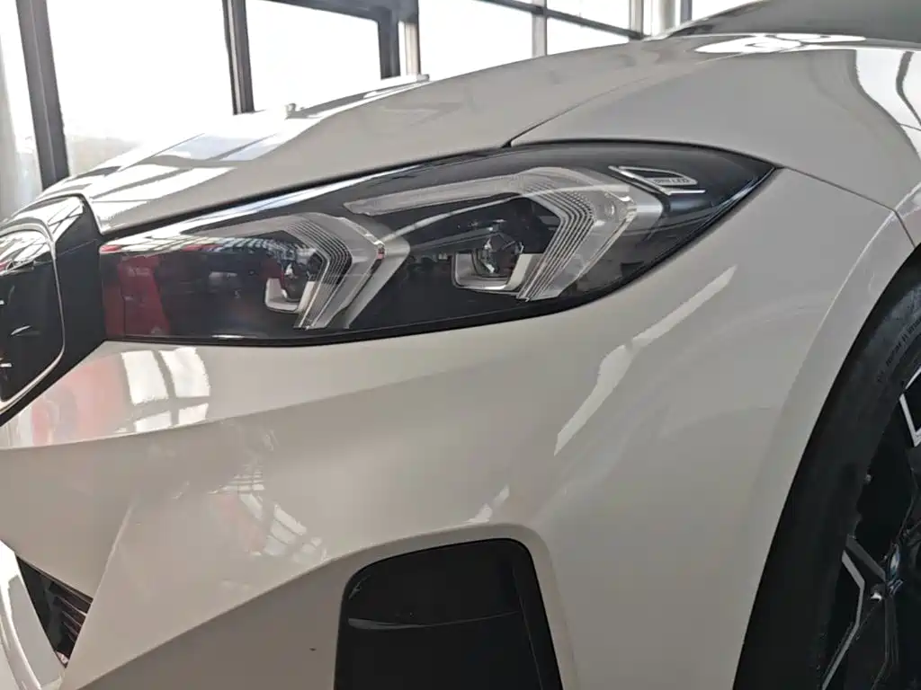 BMW i3 — миниатюра 24