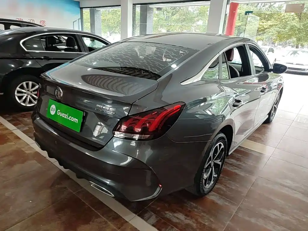 MG MG5 — миниатюра 7
