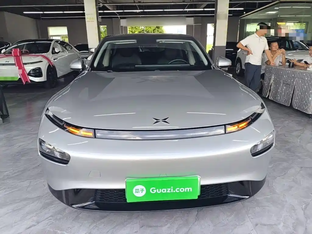 XPeng P7 — миниатюра 3