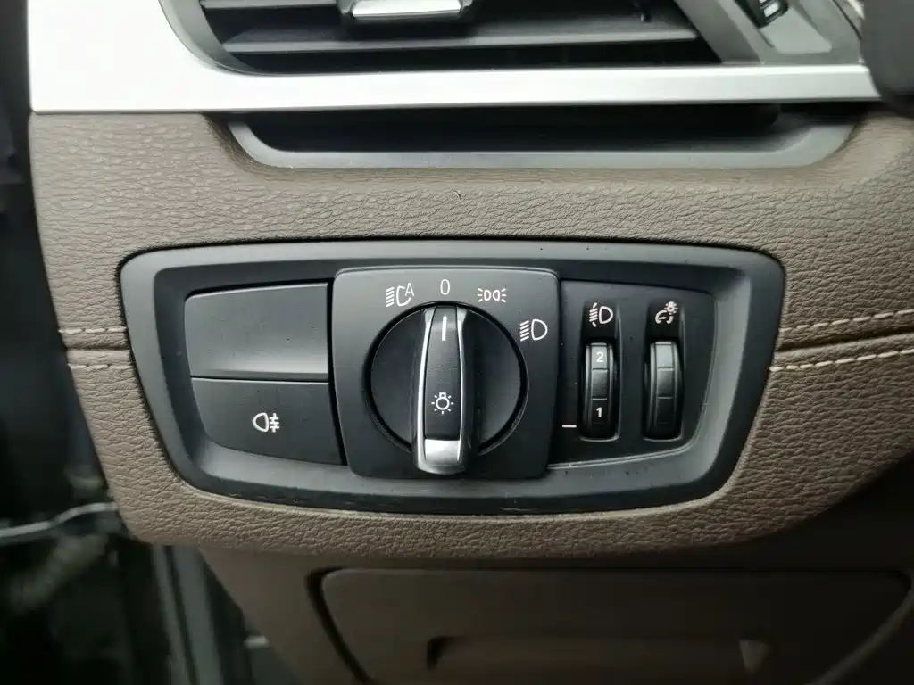 BMW X1 — миниатюра 21