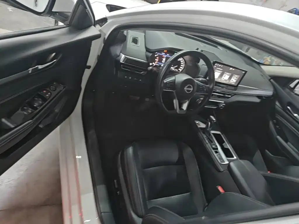 Nissan Teana — миниатюра 16