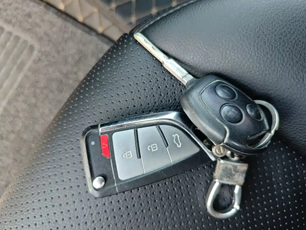Hyundai Santa Fe Classic — миниатюра 9