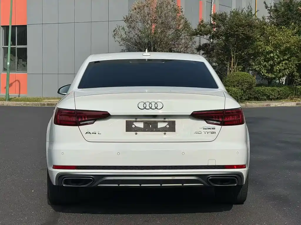 Audi A4L — миниатюра 4