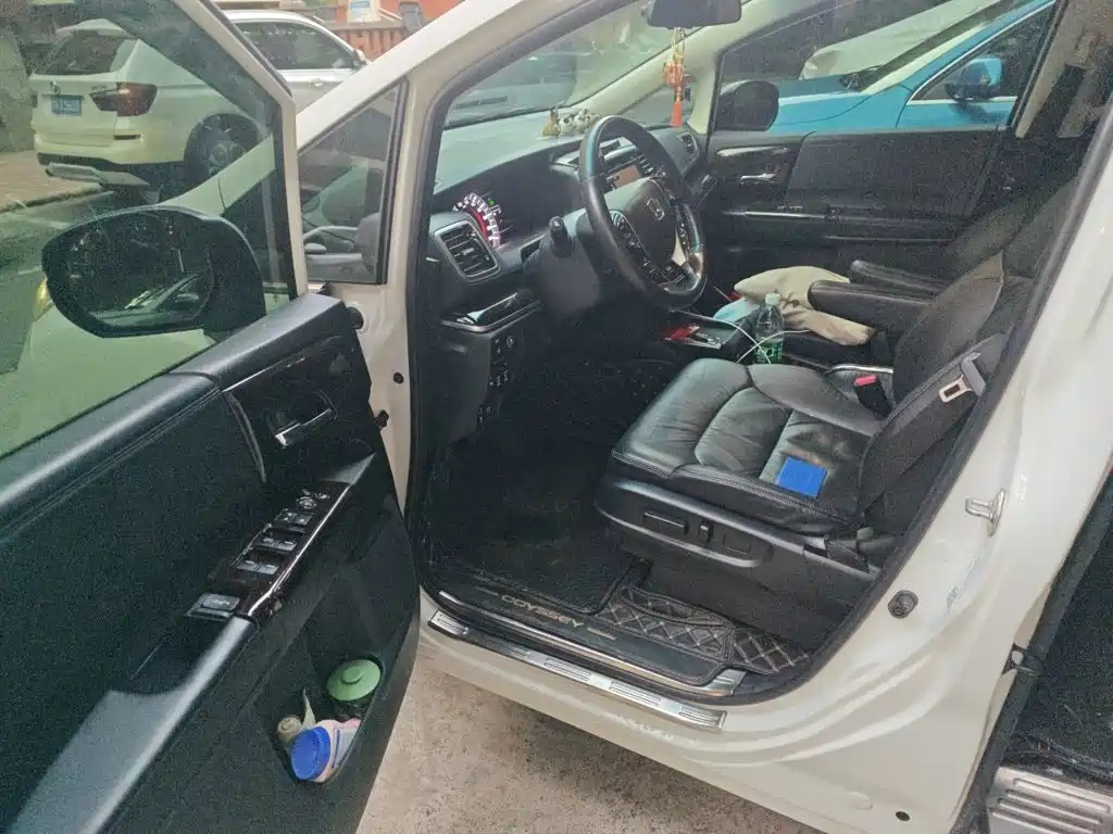 Honda Odyssey — миниатюра 17