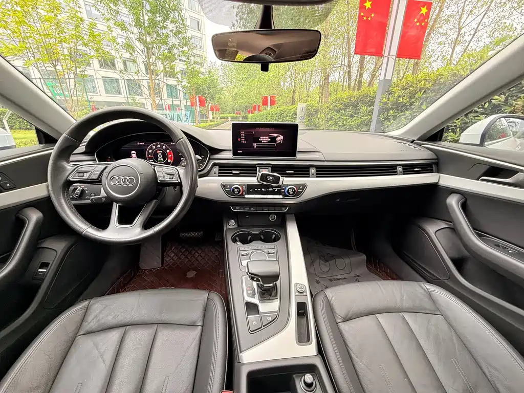 Audi A5 (Import) — миниатюра 8