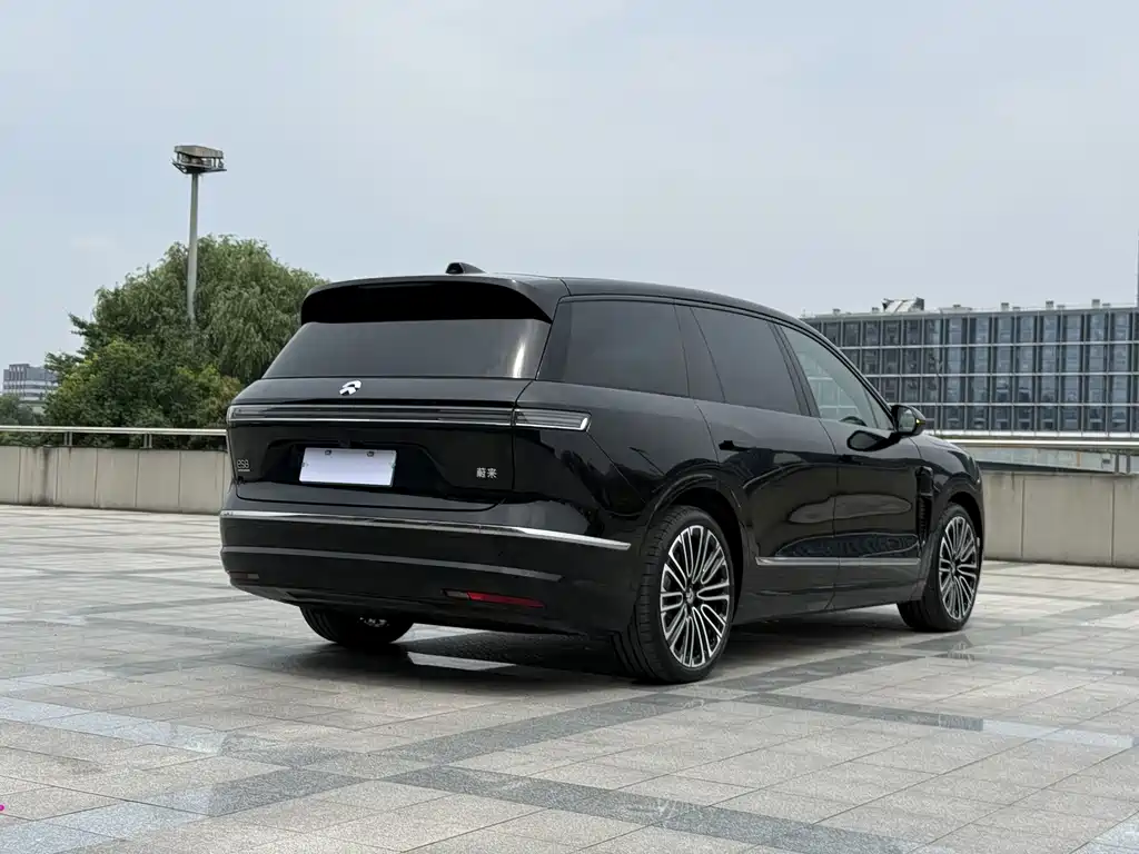 NIO ES8 2026 мест Executive