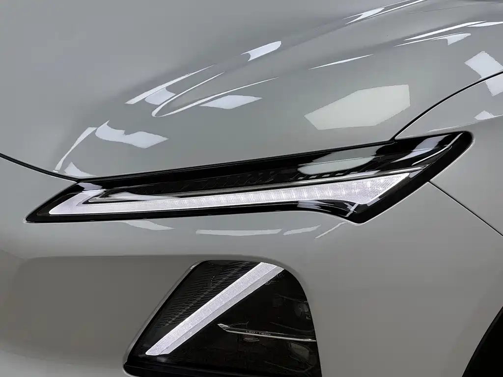 Wuling Xingguang S — миниатюра 8