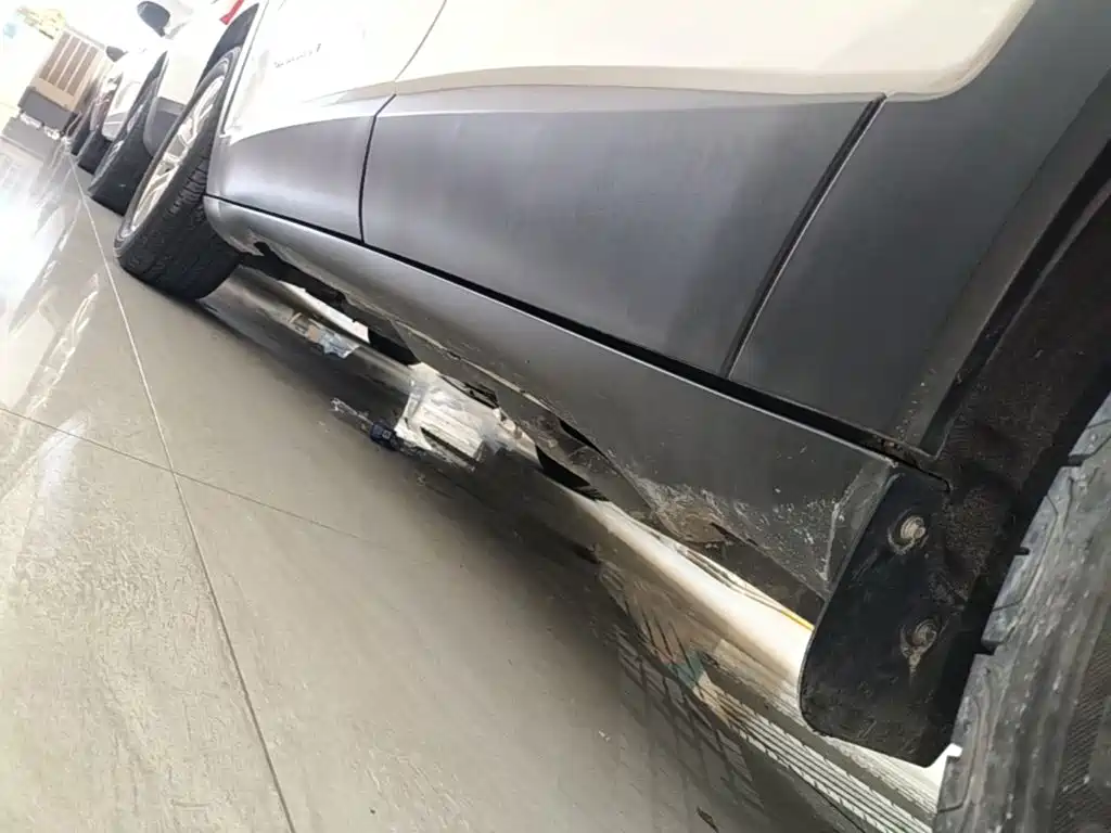 Jeep Cherokee — миниатюра 22