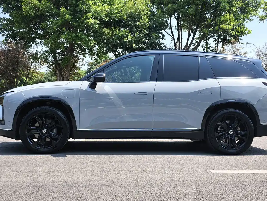 NIO ES8 — миниатюра 3