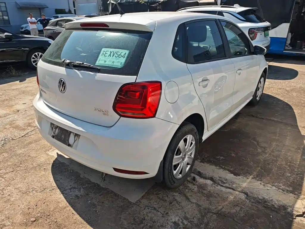 Volkswagen Polo — миниатюра 7