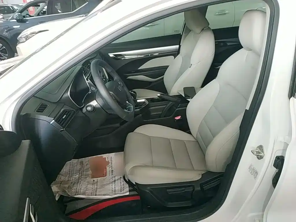 Geely Binrui — миниатюра 15