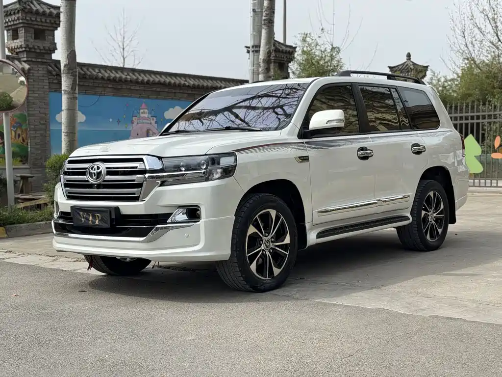 Toyota Land Cruiser 2016