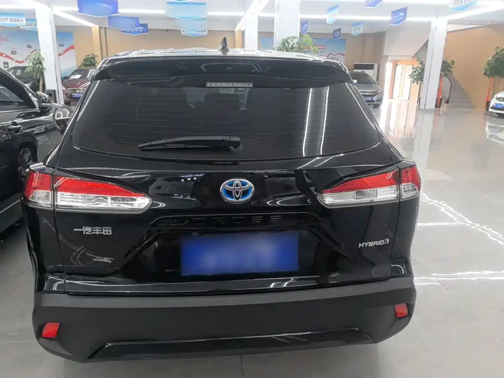 Toyota Corolla Cross — миниатюра 6