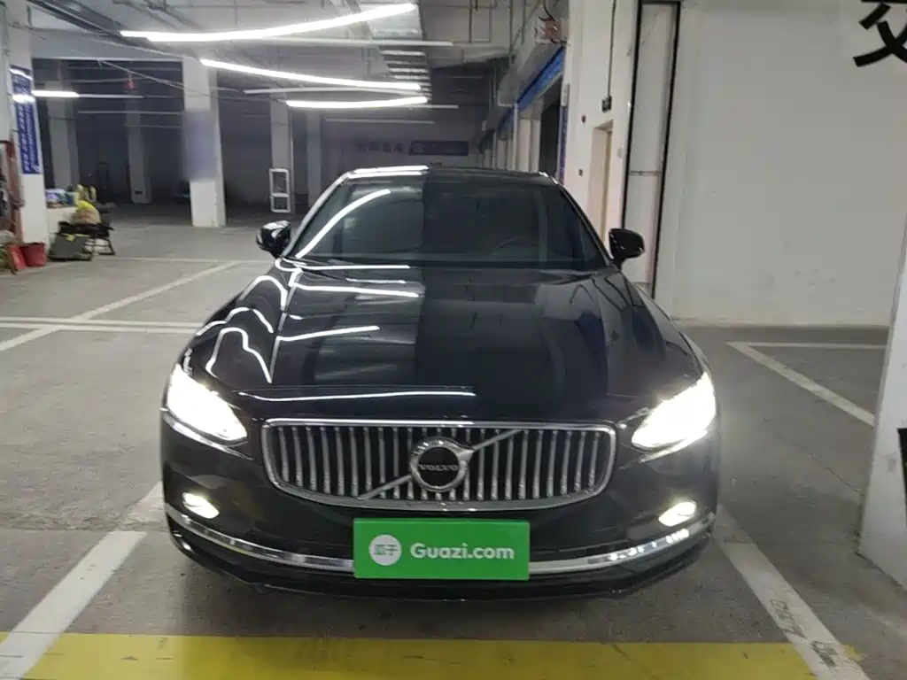 Volvo S90 — миниатюра 3