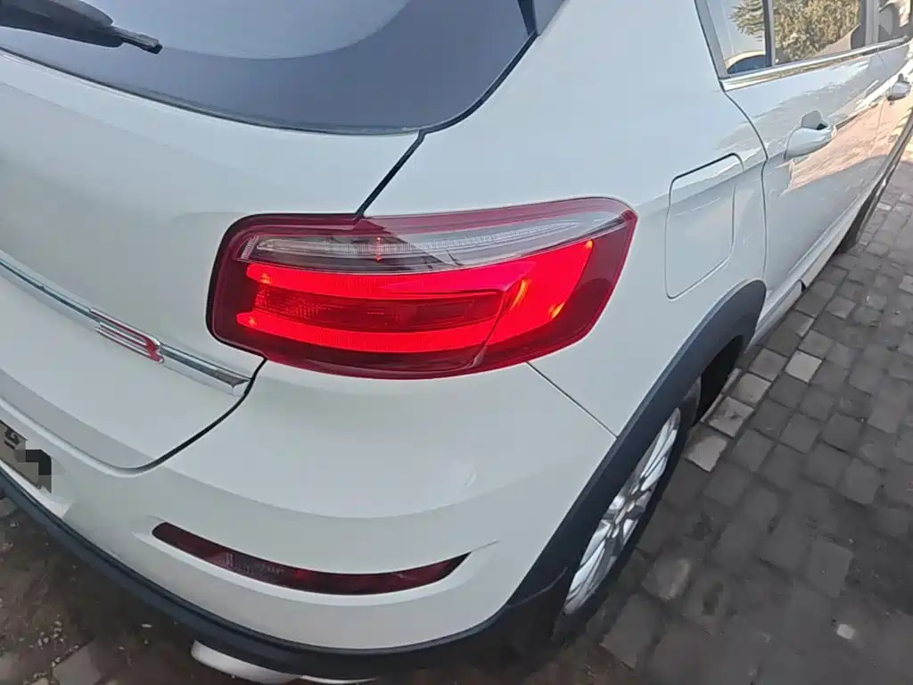 Qoros Qoros 3 — миниатюра 8