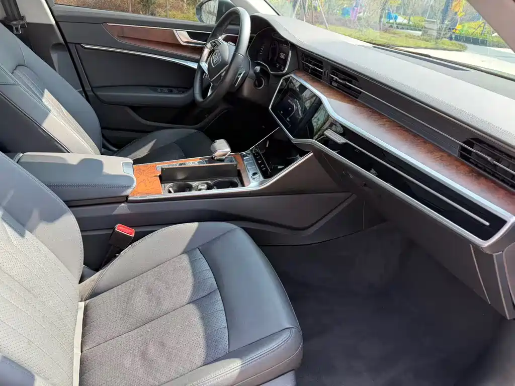 Audi A6 (Import) — миниатюра 14