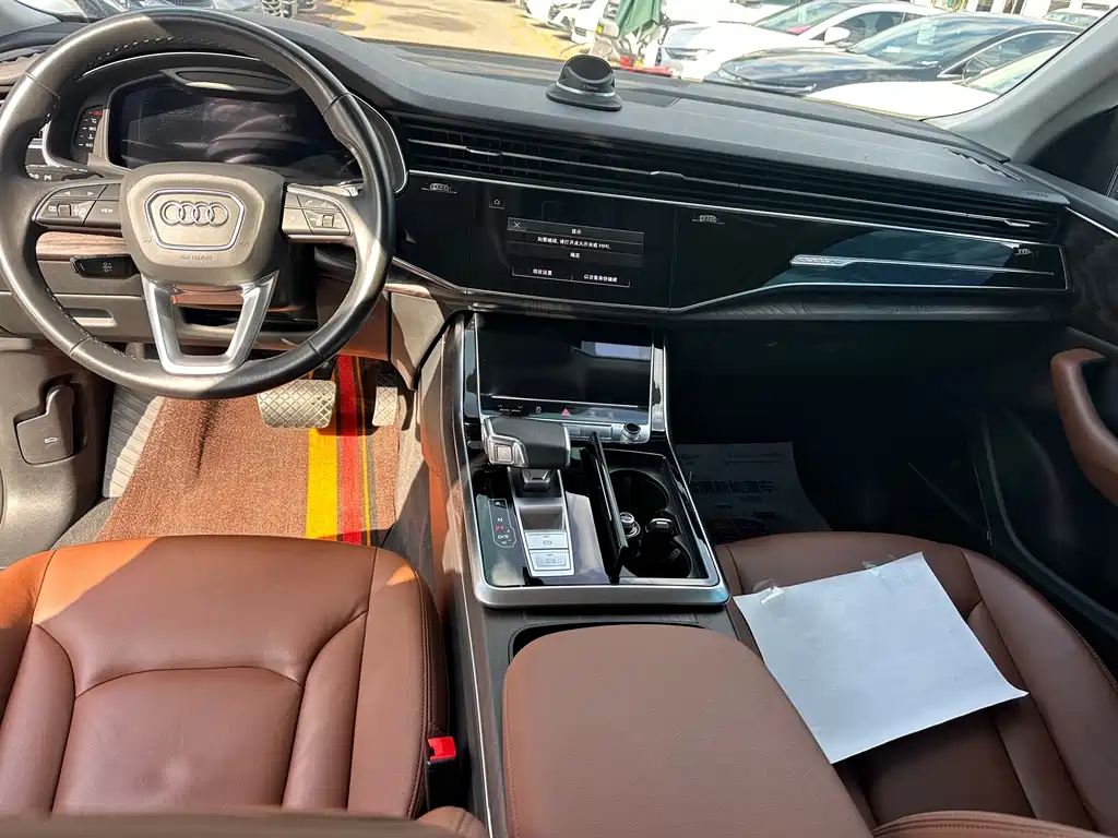 Audi Q8 — миниатюра 8