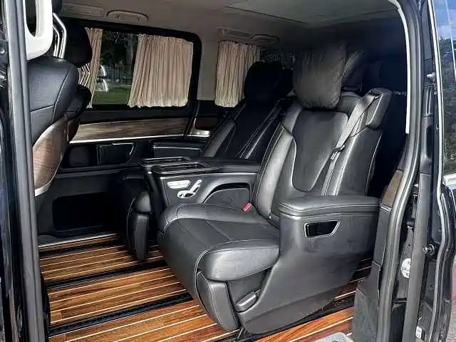 Mercedes-Benz V-Class — миниатюра 5