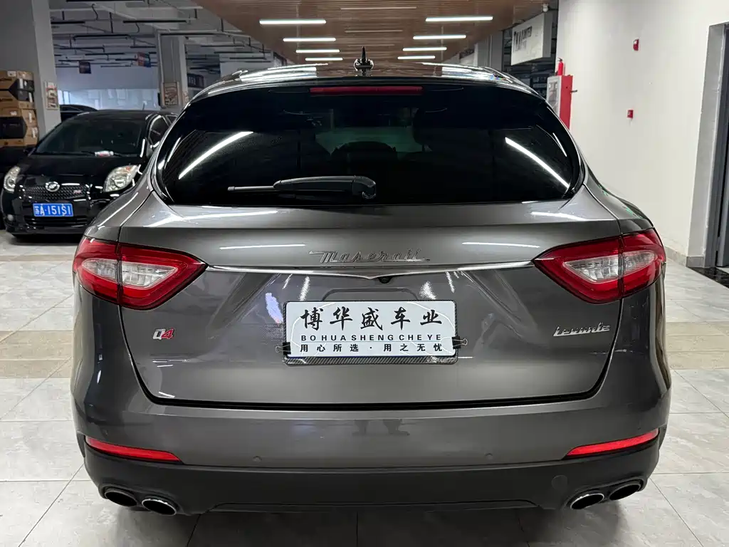 Maserati Levante — миниатюра 12