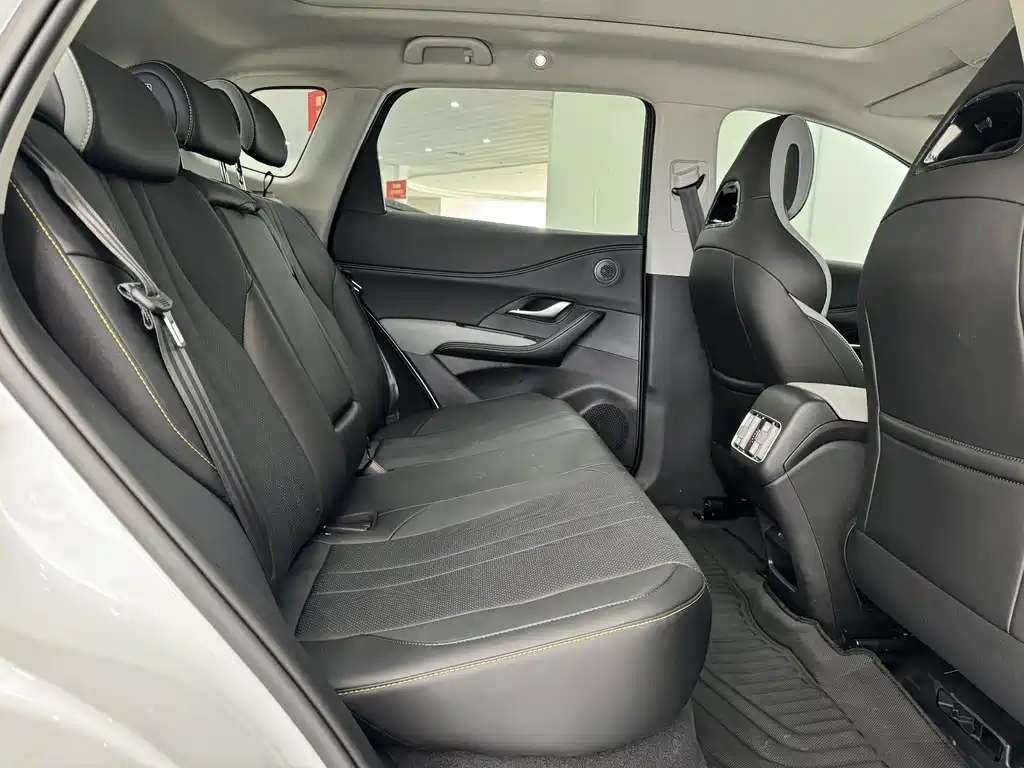 BYD SEA LION 05 DM I