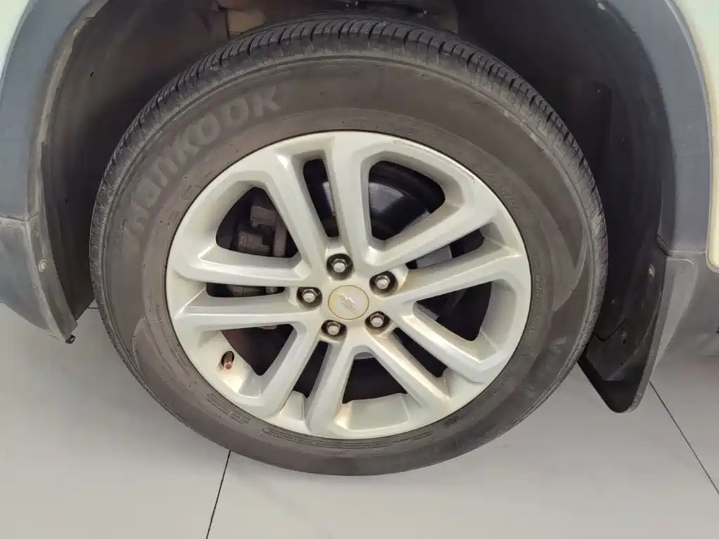 Chevrolet Trax — миниатюра 23