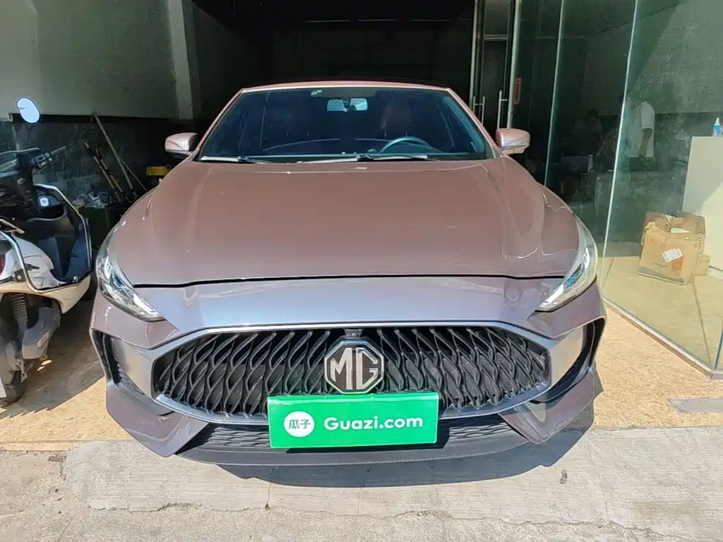 MG MG5 — миниатюра 3