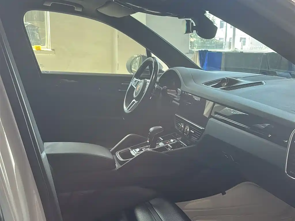 Porsche Cayenne 2019 Cayenne 3.0T