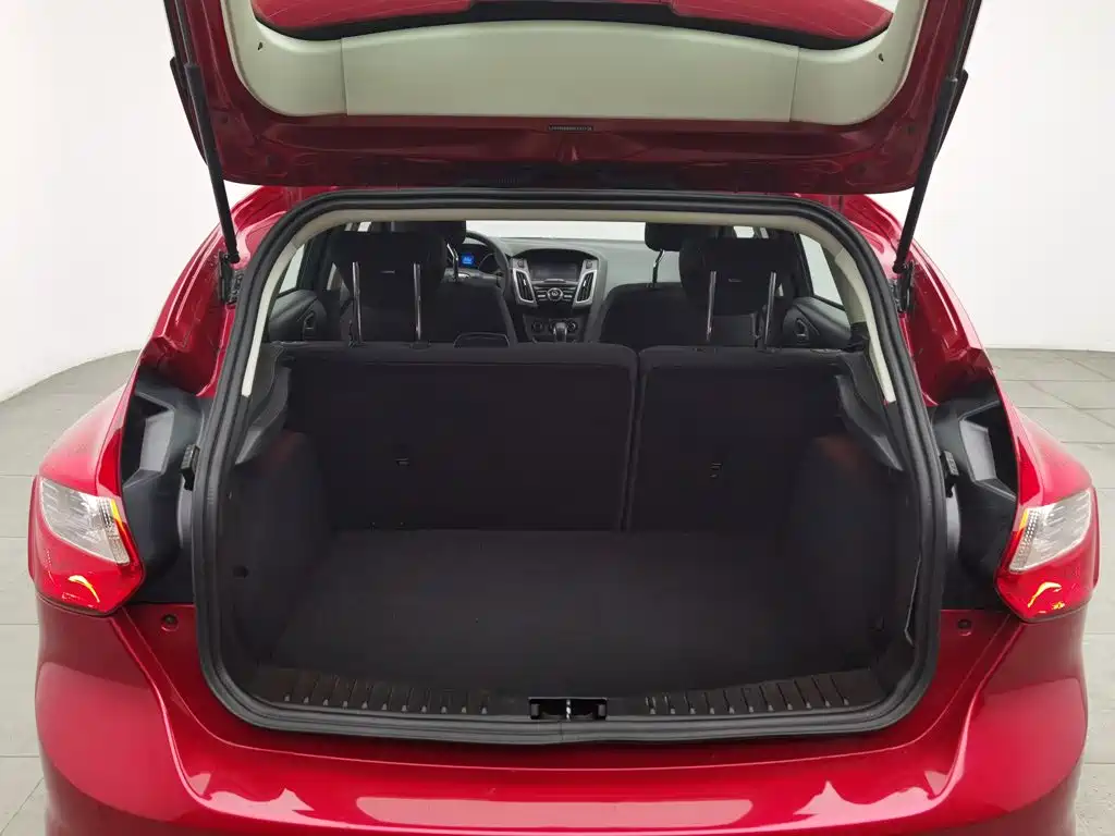 Ford Focus — миниатюра 16