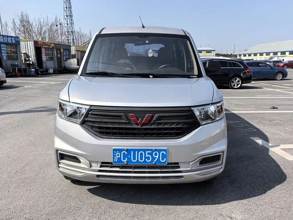 WULING WULING HONGGUANG V