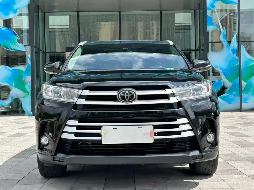 Toyota Highlander — миниатюра 2