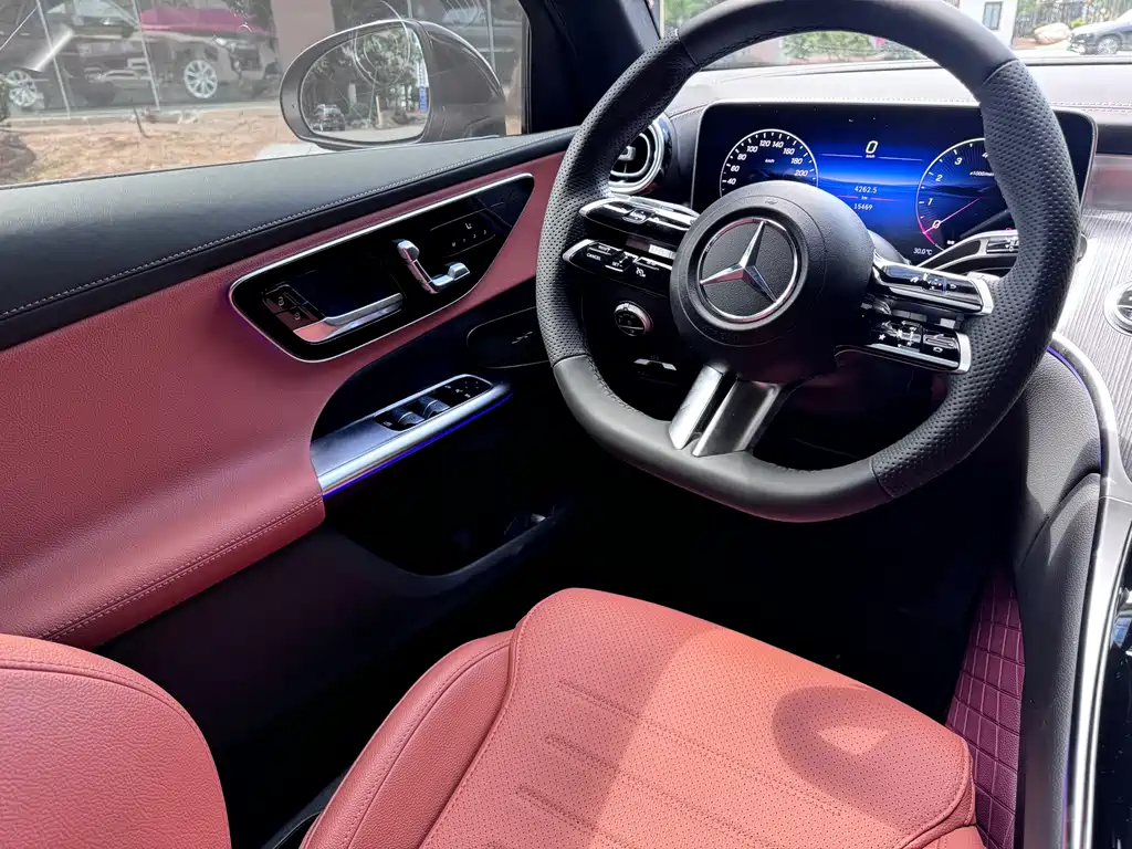 Mercedes-Benz GLC — миниатюра 6