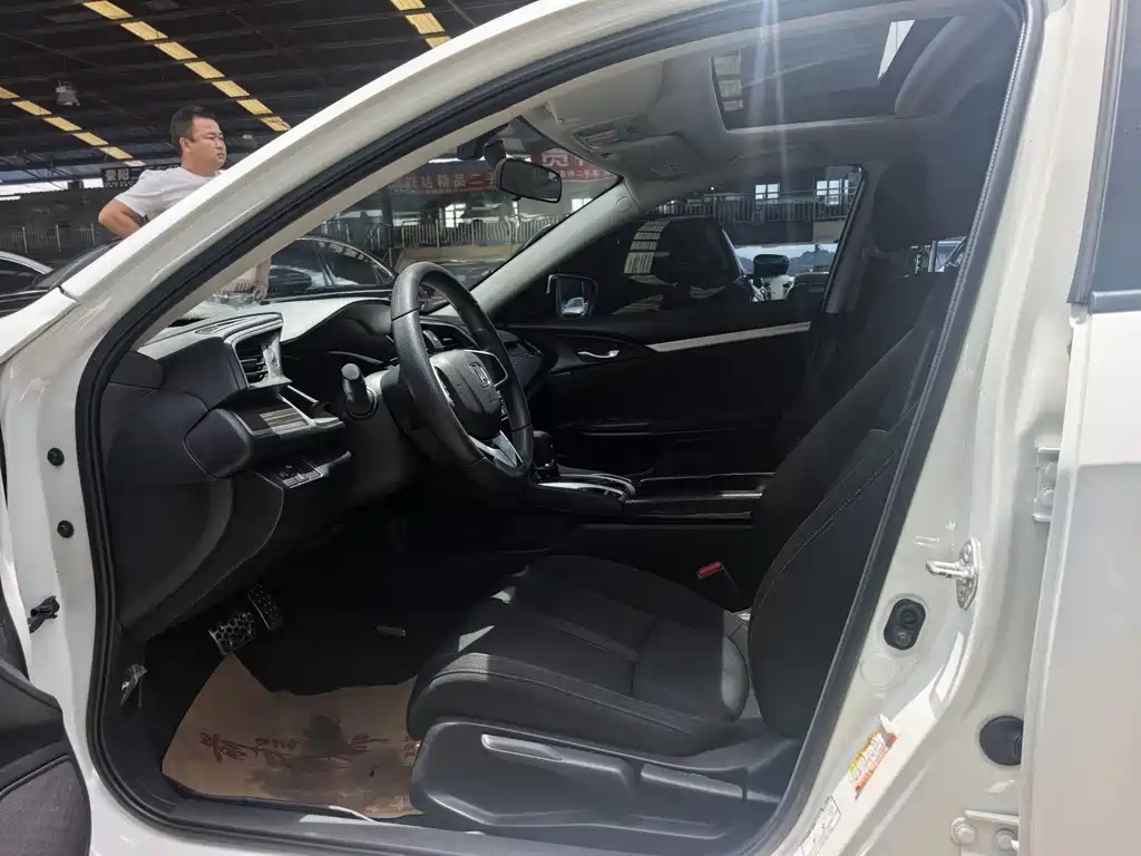 Honda Civic 220TURBO CVT Flame Dynamic Edition China V, фото 4
