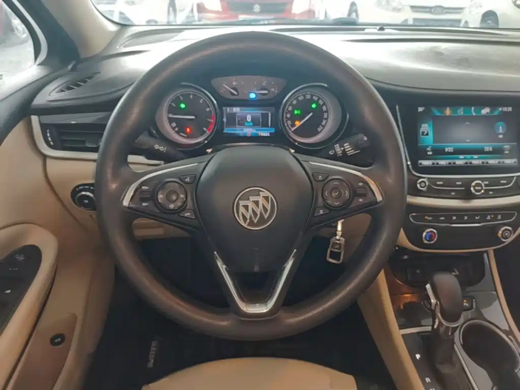 Buick Verano — миниатюра 11